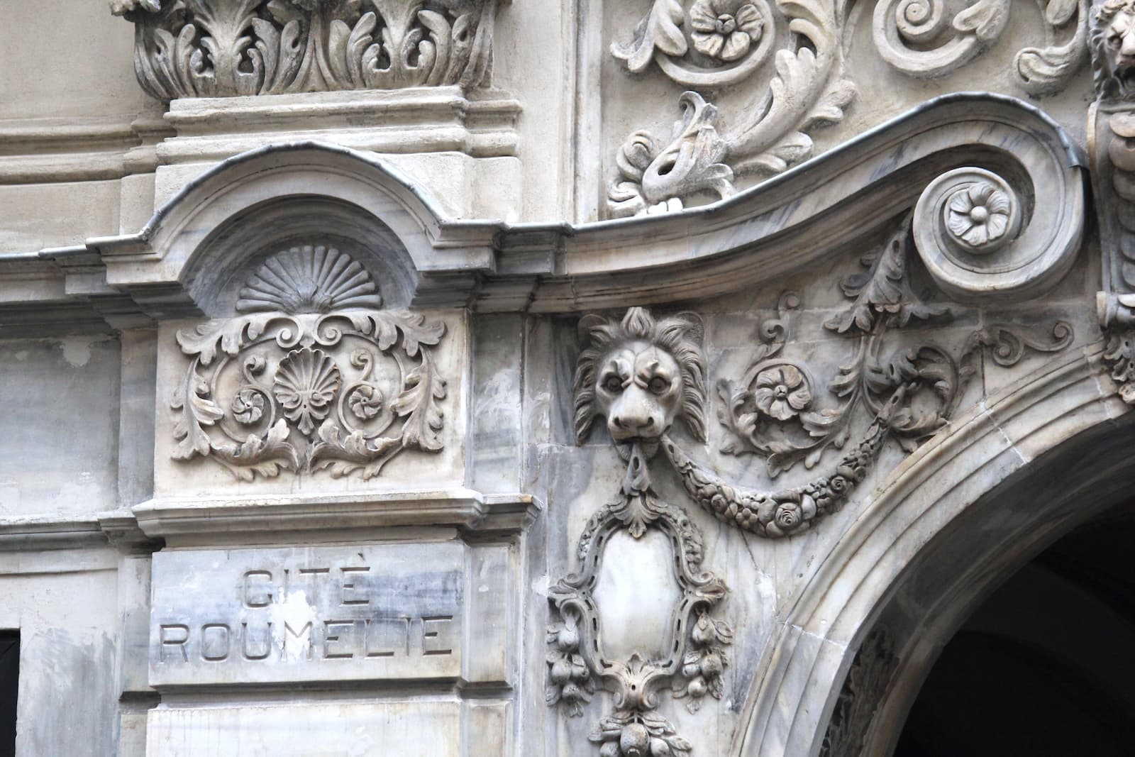 Belle Époque Architecture Walk