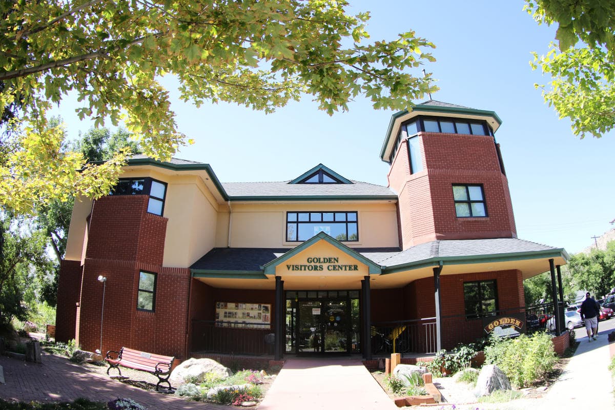 Golden Welcome Center